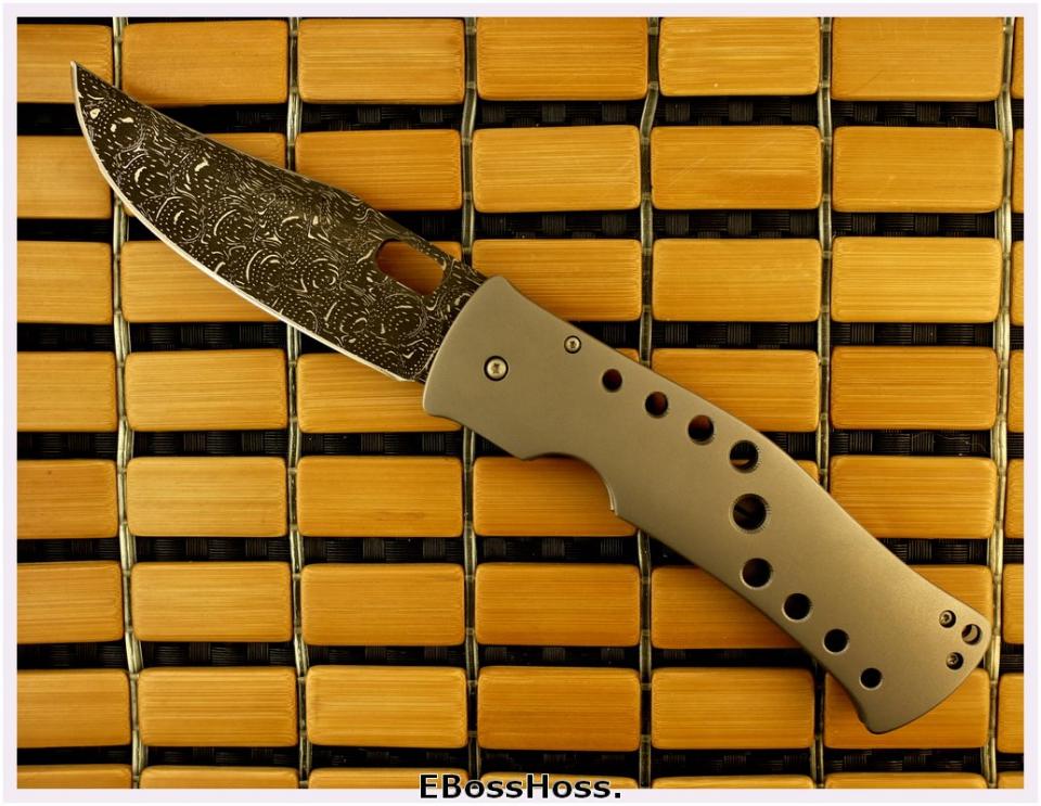 Mayo EBossHoss Knives